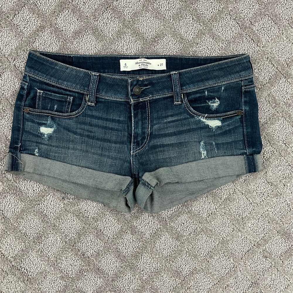 Abercrombie & Fitch super short Jean Shorts
